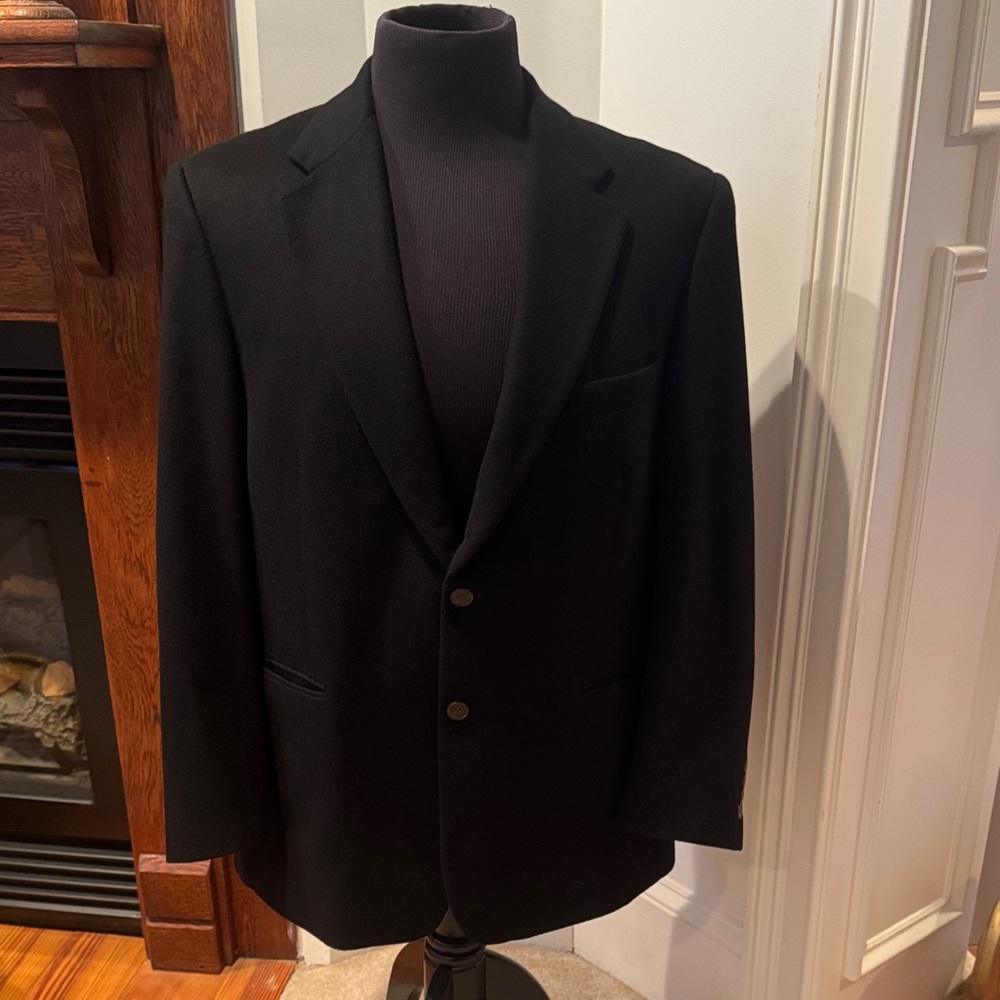 Marshall Field’s Black 100% Cashmere Blazer